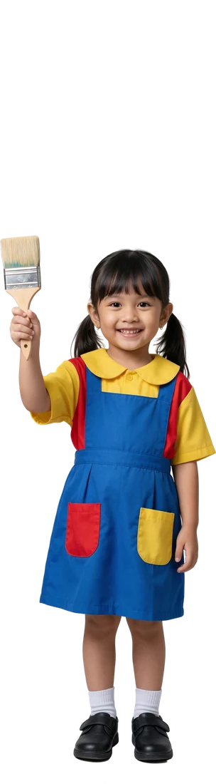 Murid TK Mustikane memegang kuas